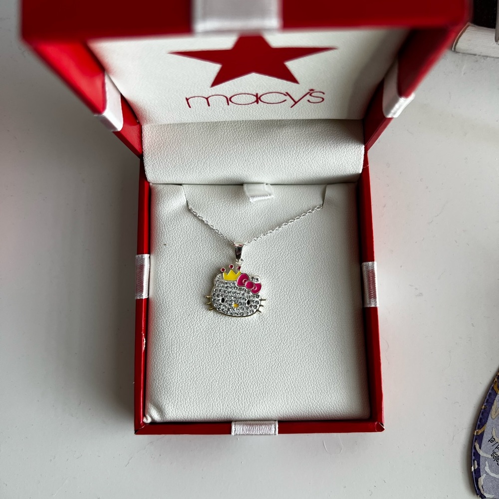 Hello Kitty necklace - Picture 3 of 3